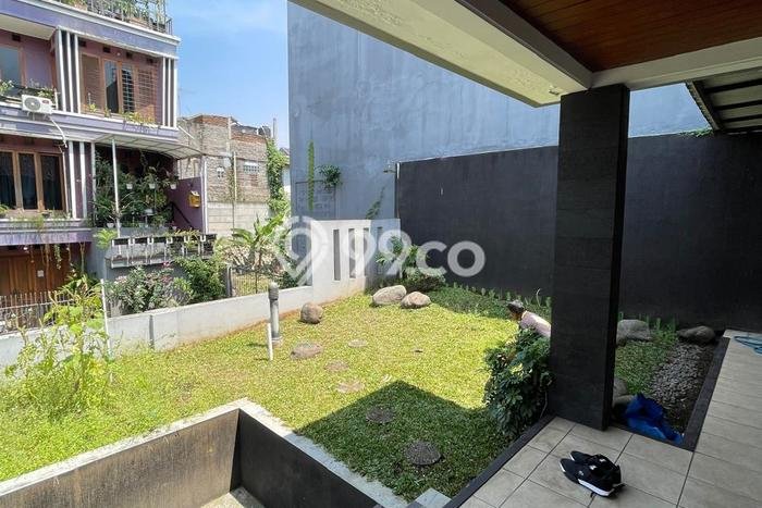 Jual Rumah Mewah Megah Dengan View Cantik di Setra Duta, Bandung Jual Rumah Mewah Megah Dengan View Cantik di Setra Duta, Bandung