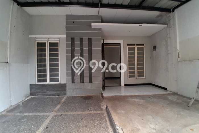 Rumah Luas Asri 2 KT Siap Pakai di Taman Kopo Indah Bandung Rumah Luas Asri 2 KT Siap Pakai di Taman Kopo Indah Bandung