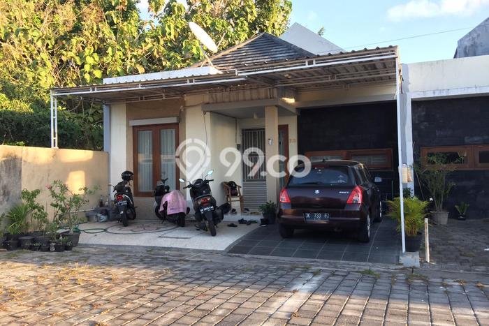 Rumah Siap Pakai area Goa Gong, Badung, LT 100m² LB 64m² Rumah Siap Pakai area Goa Gong, Badung, LT 100m² LB 64m²