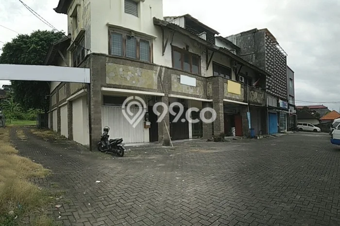 Ruko Dijual di Prime Area Badung Luas 128m2 Ruko Dijual di Prime Area Badung Luas 128m2