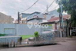 Tanah Dijual Lokasi Strategis di Jakarta Barat dengan Luas 340m2 Tanah Dijual Lokasi Strategis di Jakarta Barat dengan Luas 340m2