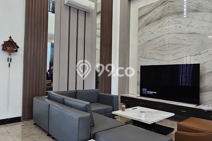 Dijual Rumah Luas Megah Dengan View Eksklusif di Sektor 1A-Gading Serpong, Tangerang Dijual Rumah Luas Megah Dengan View Eksklusif di Sektor 1A-Gading Serpong, Tangerang