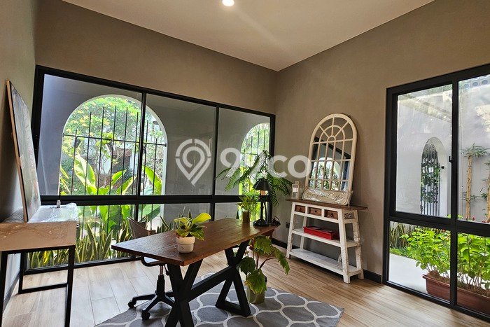 For Sale! Premium House LT 252m2 Desain Modern di BSD For Sale! Premium House LT 252m2 Desain Modern di BSD