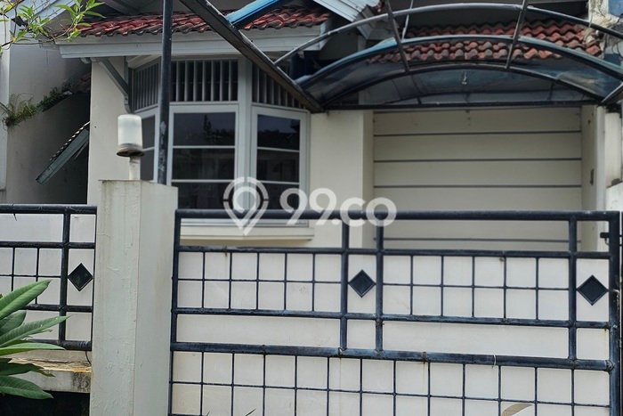 Dijual Hunian Rumah Terawat 2 KT di Gading Serpong, Tangerang Dijual Hunian Rumah Terawat 2 KT di Gading Serpong, Tangerang