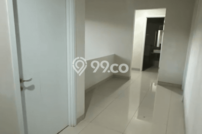 Rumah Mewah LB 196m2 Siap Pakai Desain Elegan di BSD City, Tangerang Rumah Mewah LB 196m2 Siap Pakai Desain Elegan di BSD City, Tangerang