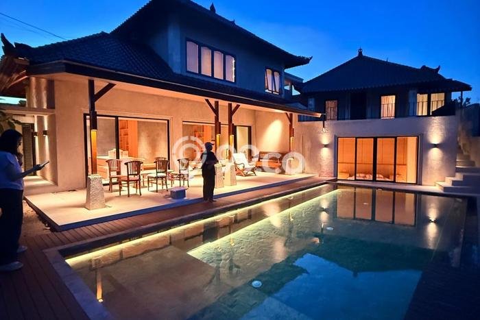 Vila Terawat di , Ukuran 408m2m², Lokasi Premium dengan jalan bagus Vila Terawat di , Ukuran 408m2m², Lokasi Premium dengan jalan bagus
