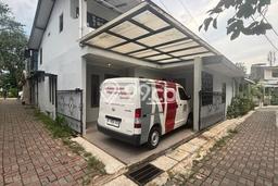 For Sale Rumah 4 Kamar Lokasi Ideal Bagus dan Strategis di Pancoran Mas For Sale Rumah 4 Kamar Lokasi Ideal Bagus dan Strategis di Pancoran Mas