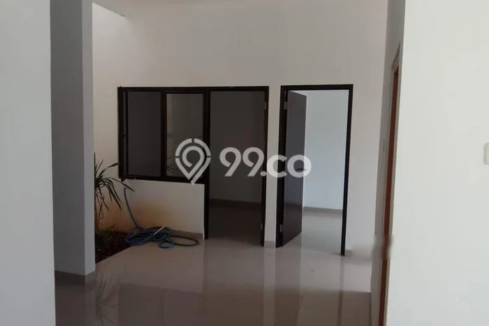 Rumah kawasan Depok I, Akses ke Fasilitas, 1 KM, Luas 92m² LB 55m² Rumah kawasan Depok I, Akses ke Fasilitas, 1 KM, Luas 92m² LB 55m²