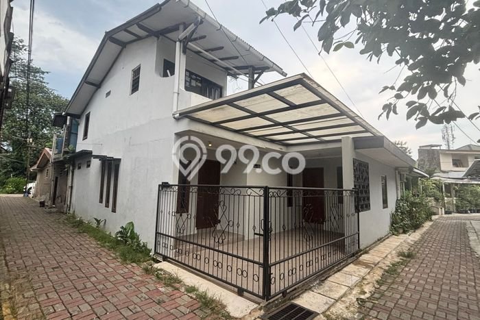 Dijual Rumah 4 Kamar Lokasi Strategis Bagus dan Strategis di Pancoran Mas Dijual Rumah 4 Kamar Lokasi Strategis Bagus dan Strategis di Pancoran Mas