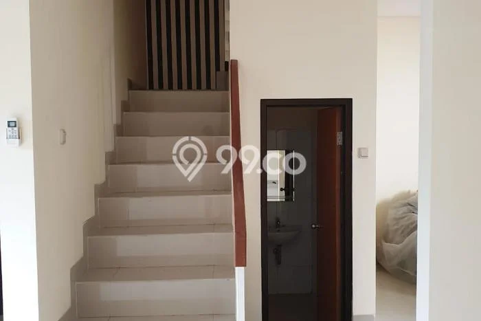 Dijual Rumah 4 Kamar Lokasi Ideal Nyaman dan Strategis di Pamulang Dijual Rumah 4 Kamar Lokasi Ideal Nyaman dan Strategis di Pamulang