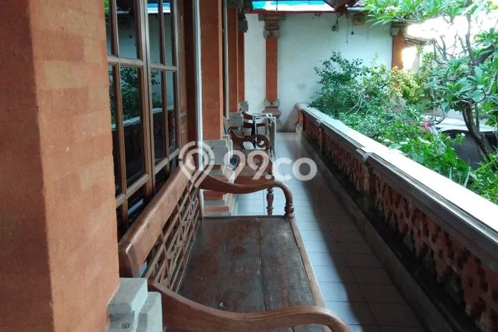 Kost Dijual di Seminyak dengan 12 KT dan Luas 600m2 Kost Dijual di Seminyak dengan 12 KT dan Luas 600m2