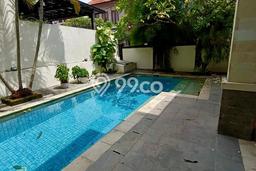 HARGA MENARIK! Vila di , Area 288m2m², Kawasan Tenang dan nyaman HARGA MENARIK! Vila di , Area 288m2m², Kawasan Tenang dan nyaman