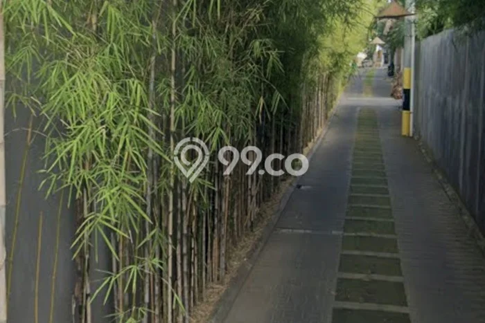 Kavling Tanah untuk Dijual di Kerobokan Kelod, Badung, Luas 1100m2 Kavling Tanah untuk Dijual di Kerobokan Kelod, Badung, Luas 1100m2