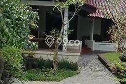 Lokasi Strategis! Vila di , Area 2113m2m², Area Nyaman dan aman Lokasi Strategis! Vila di , Area 2113m2m², Area Nyaman dan aman