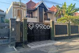 Rumah Elit Modern Tanpa Renovasi di Renon Denpasar Rumah Elit Modern Tanpa Renovasi di Renon Denpasar