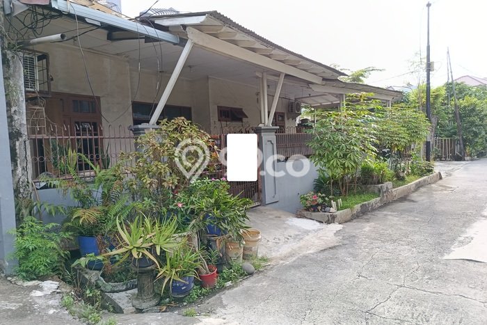 For Sale! Premium House LT 240m2 Desain Elegan di Muara Karang For Sale! Premium House LT 240m2 Desain Elegan di Muara Karang