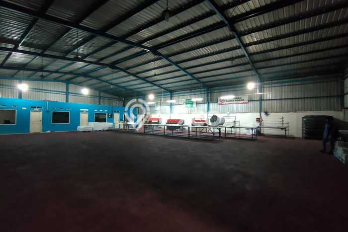 KAWASAN KOMERSIAL! Gudang For Rent di Cibitung, Luas 600m², Akses Strategis KAWASAN KOMERSIAL! Gudang For Rent di Cibitung, Luas 600m², Akses Strategis