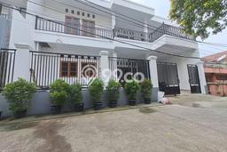 Rumah Luxury Modern Siap Huni di Klender Jakarta Timur Rumah Luxury Modern Siap Huni di Klender Jakarta Timur