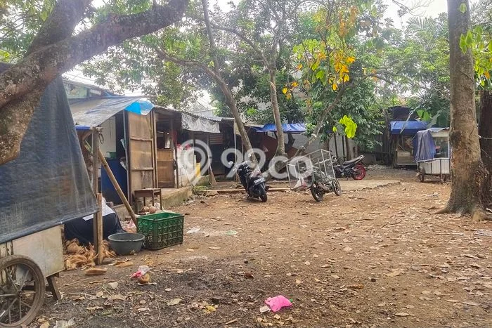 Lahan Dijual Lokasi Strategis di Tangerang Selatan dengan Luas 1432m2 Lahan Dijual Lokasi Strategis di Tangerang Selatan dengan Luas 1432m2