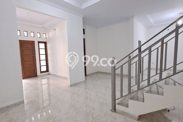 Rumah Luxury Modern Siap Huni di Klender Jakarta Timur Rumah Luxury Modern Siap Huni di Klender Jakarta Timur