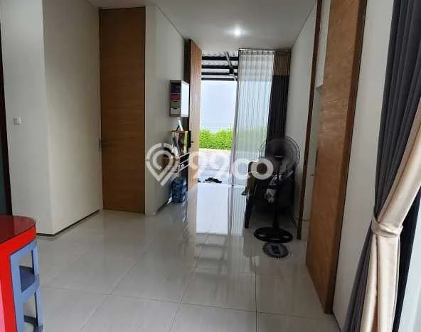 For Sale Rumah 3 Kamar Lokasi Strategis Bagus dan Strategis di Sambikerep For Sale Rumah 3 Kamar Lokasi Strategis Bagus dan Strategis di Sambikerep