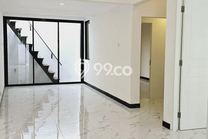 Dijual Rumah Minimalis Bagus Punya 2 KT di Citraland Surabaya SHM Dijual Rumah Minimalis Bagus Punya 2 KT di Citraland Surabaya SHM