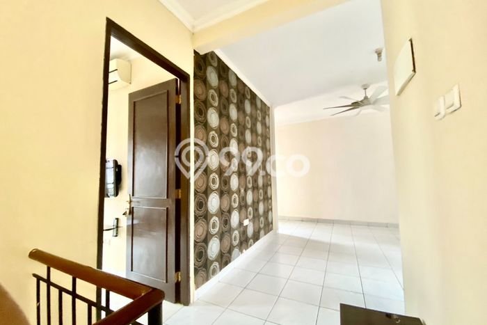 For Sale Hunian Rumah Terawat 3 Kamar di Legenda Wisata, Bogor For Sale Hunian Rumah Terawat 3 Kamar di Legenda Wisata, Bogor