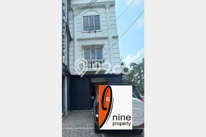 Ruko untuk Disewa di Pusat Bekasi Luas Bangunan 153m2 Ruko untuk Disewa di Pusat Bekasi Luas Bangunan 153m2