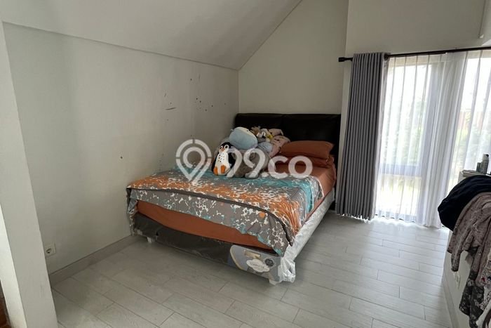 Dijual Hunian Rumah Terawat 3 KT di Kota Wisata, Bogor Dijual Hunian Rumah Terawat 3 KT di Kota Wisata, Bogor