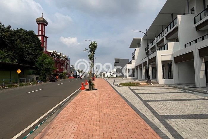 Unit Komersial Disewakan di Tangerang Area Strategis Harga Kompetitif Unit Komersial Disewakan di Tangerang Area Strategis Harga Kompetitif