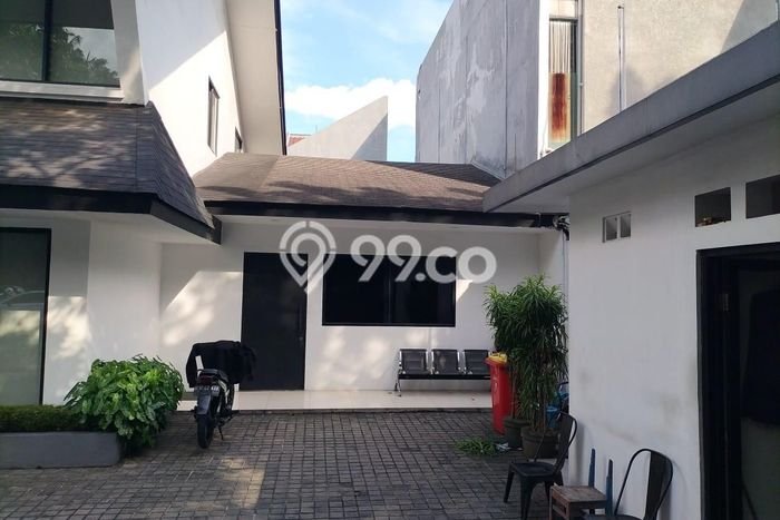 Kantor Disewakan Lokasi Kebayoran Baru Jakarta Selatan Harga Spesial! Kantor Disewakan Lokasi Kebayoran Baru Jakarta Selatan Harga Spesial!