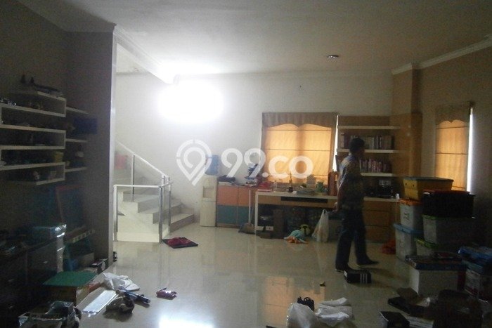 Unit Ruko Disewakan di Bandung Kota di Area Ramai & Strategis Unit Ruko Disewakan di Bandung Kota di Area Ramai & Strategis