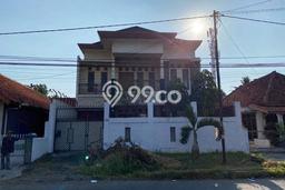 Rumah Modern 4 Kamar LT 305m2 di Majalengka Kota Rumah Modern 4 Kamar LT 305m2 di Majalengka Kota