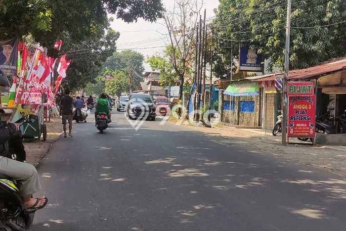 Unit Ruko Dijual di Bekasi LT 58m2 & LB 200m2 Unit Ruko Dijual di Bekasi LT 58m2 & LB 200m2