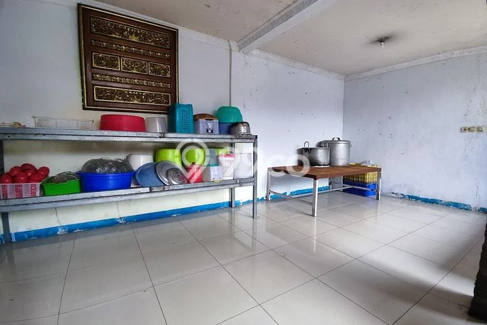For Sale Rumah 7 Kamar Lokasi Ideal Nyaman dan Strategis di Rancaekek For Sale Rumah 7 Kamar Lokasi Ideal Nyaman dan Strategis di Rancaekek