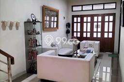 Rumah Strategis di Soekarno Hatta, Bandung, Luas 150m² Bangunan 250m² - HARGA NEGO! Rumah Strategis di Soekarno Hatta, Bandung, Luas 150m² Bangunan 250m² - HARGA NEGO!