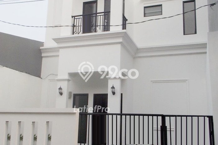 Rumah Modern Cantik 5 KT Siap Huni di Medan Satria Rumah Modern Cantik 5 KT Siap Huni di Medan Satria