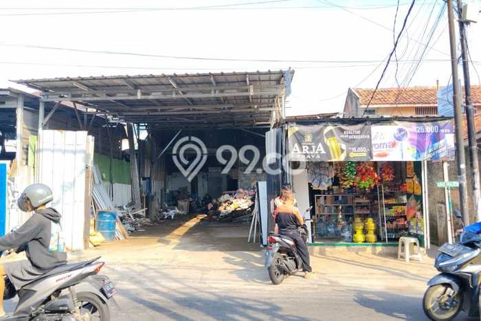 Komersial Bagus LT 604m2 LB 300m2 Dijual di Kembangan Jakarta Barat Komersial Bagus LT 604m2 LB 300m2 Dijual di Kembangan Jakarta Barat