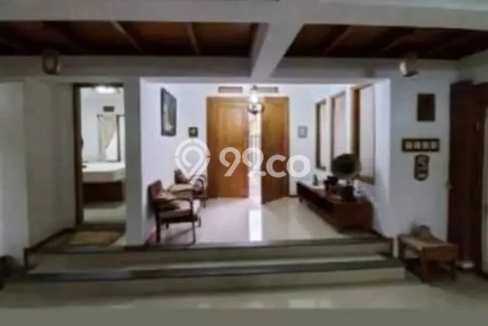 For Sale! Luxury House LT 236m2 Desain Modern di Bandung Kota For Sale! Luxury House LT 236m2 Desain Modern di Bandung Kota