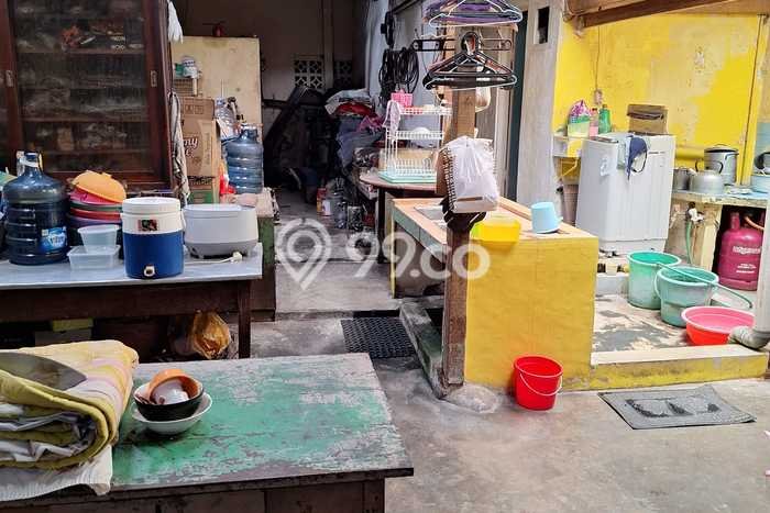 Rumah Elit Modern Siap Huni di Kramat Jakarta Pusat Rumah Elit Modern Siap Huni di Kramat Jakarta Pusat
