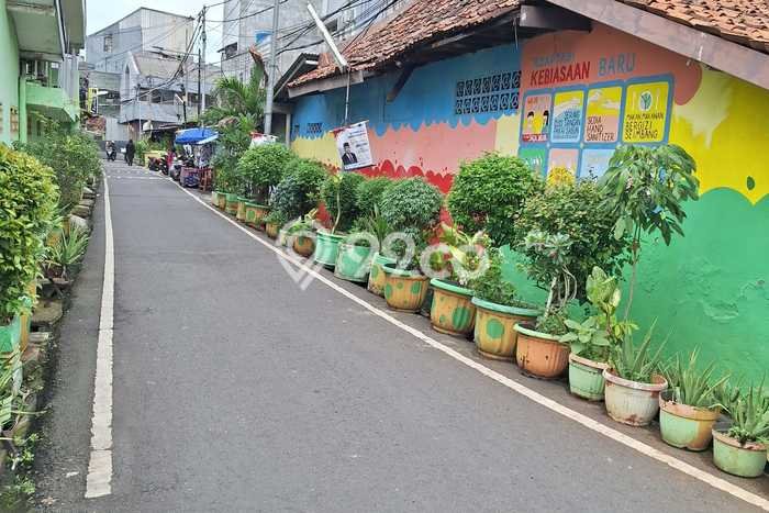 Rumah Elit Modern Siap Huni di Kramat Jakarta Pusat Rumah Elit Modern Siap Huni di Kramat Jakarta Pusat