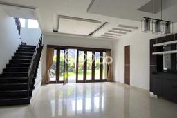 HUNIAN IMPIAN! Rumah area Singgasana, 4 KT, Free Macet, LT 450m² Bangunan 400m² HUNIAN IMPIAN! Rumah area Singgasana, 4 KT, Free Macet, LT 450m² Bangunan 400m²