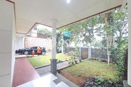 Rumah Idaman Modern! Rumah 2 Lantai di Sarijadi, Bandung, Luas 258m² LB 120m² Rumah Idaman Modern! Rumah 2 Lantai di Sarijadi, Bandung, Luas 258m² LB 120m²