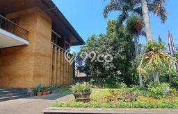 KESEMPATAN TERBAIK! Bisa KPR Rumah Minimalis di Dago, Bandung, LT 748m² LB 650m² KESEMPATAN TERBAIK! Bisa KPR Rumah Minimalis di Dago, Bandung, LT 748m² LB 650m²