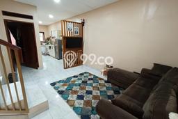 LOKASI PREMIUM! Rumah area Sariwangi, 2 KT, Lingkungan Strategis, LT 120m2m² LB 98m2m² LOKASI PREMIUM! Rumah area Sariwangi, 2 KT, Lingkungan Strategis, LT 120m2m² LB 98m2m²