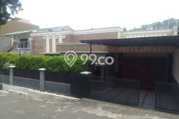 Rumah Lokasi Strategis di Awiligar, Bandung, Luas 200m2m² Bangunan 180m2m² Rumah Lokasi Strategis di Awiligar, Bandung, Luas 200m2m² Bangunan 180m2m²