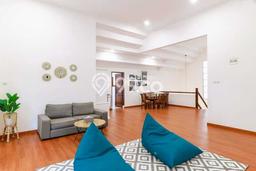 For Sale! Luxury House LT 427m2 Desain Elegan di Tubagus Ismail For Sale! Luxury House LT 427m2 Desain Elegan di Tubagus Ismail