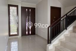 Rumah area Summarecon Bandung, Akses ke Stasiun, 2 KM, LT 162m² LB 124m² Rumah area Summarecon Bandung, Akses ke Stasiun, 2 KM, LT 162m² LB 124m²