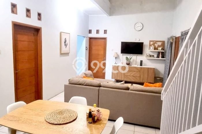 HOT LISTING! Rumah Nyaman di , LT 192m2m² LB 150m2m² HOT LISTING! Rumah Nyaman di , LT 192m2m² LB 150m2m²