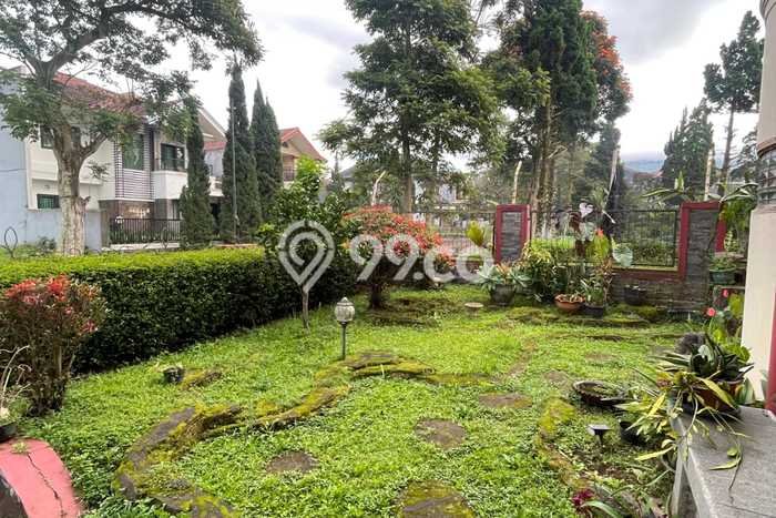 Hunian Cantik Modern Lb 300m2 di Lembang, Bandung Barat Hunian Cantik Modern Lb 300m2 di Lembang, Bandung Barat